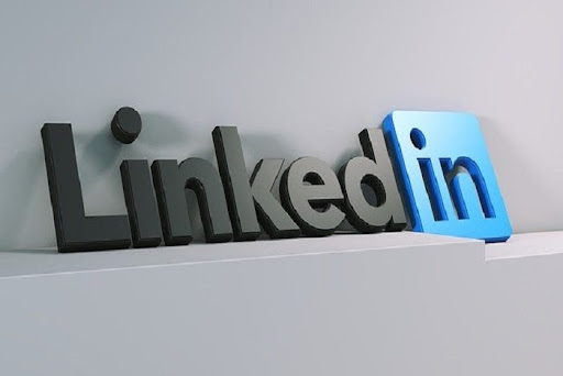 Elementos que te indican cómo crear un perfil de LinkedIn para empresa